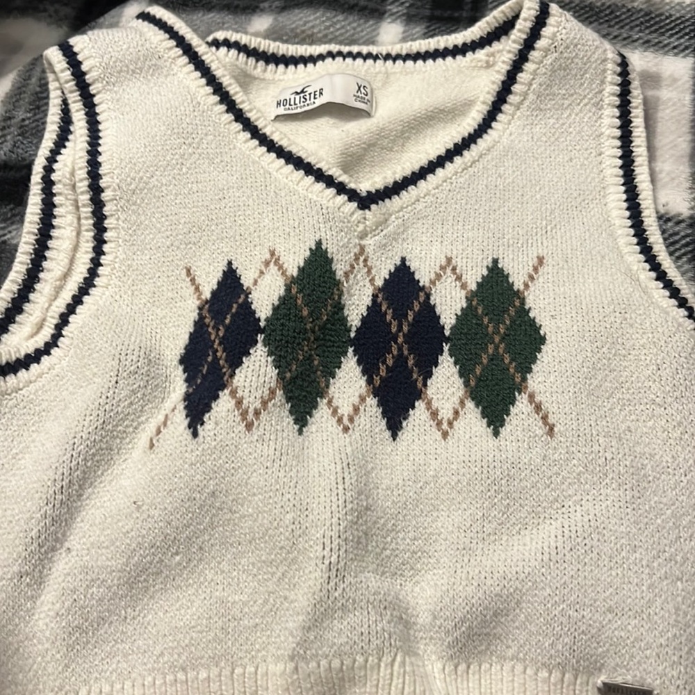 v-neck vest